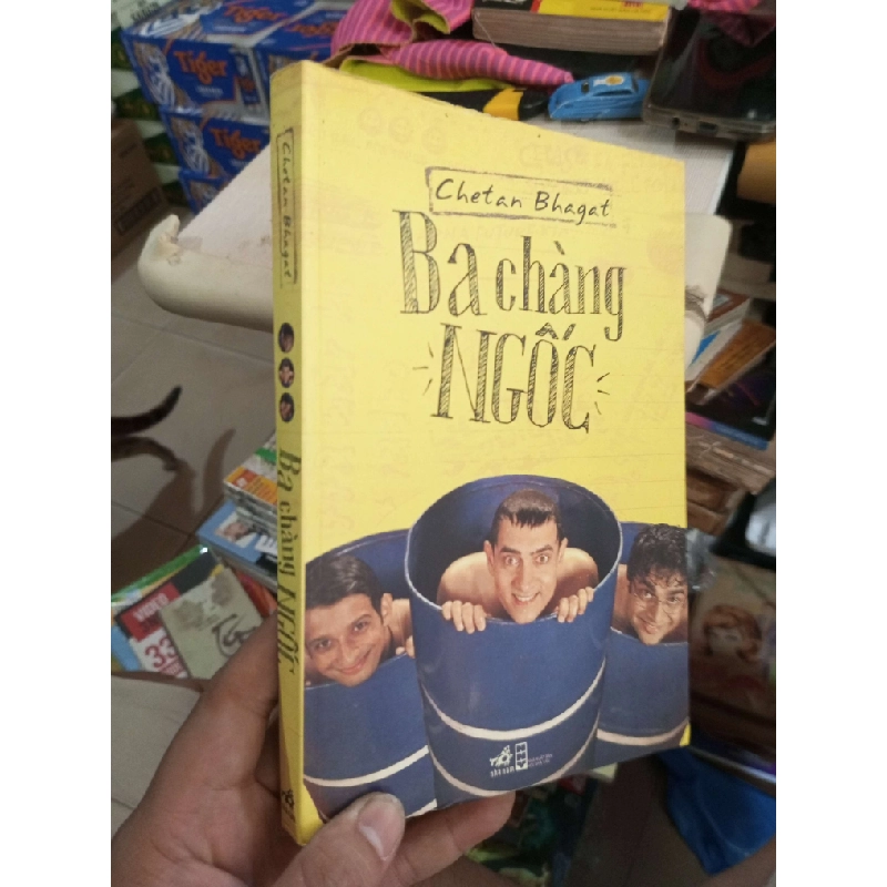 Ba Chàng Ngốc - Chetan Bhagat 2014 mới 80% bẩn Văn học nước ngoài HCM1004 1007573