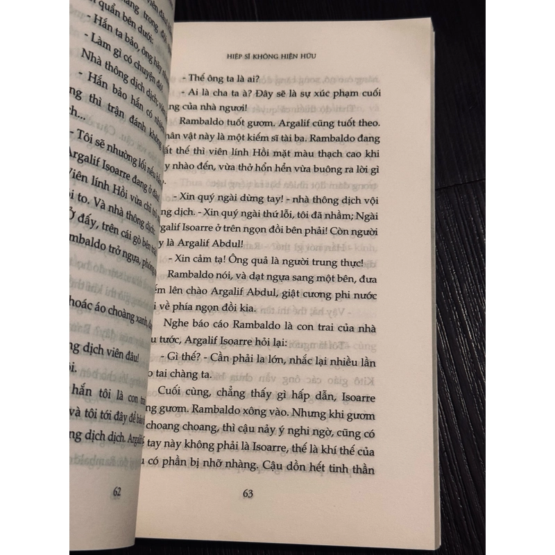 Hiệp sĩ không hiện hữu 516408
