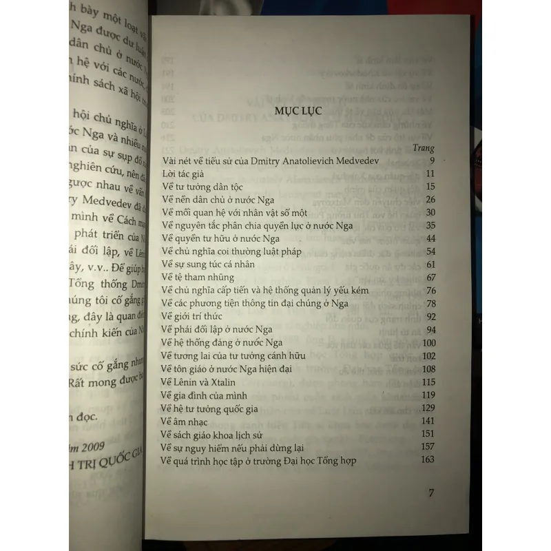 Tổng thống Nga Medevev - Những điều chưa biết  607362