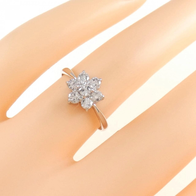 Nhẫn kim cương hoa PT900 0.50CT 669954