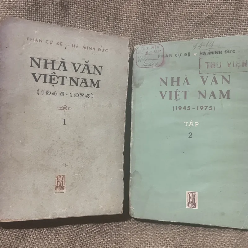NHÀ VĂN  VIỆT NAM 1945- 1975 - Phan Cư Đệ, Hà Minh Đức - 1200 trang  730492