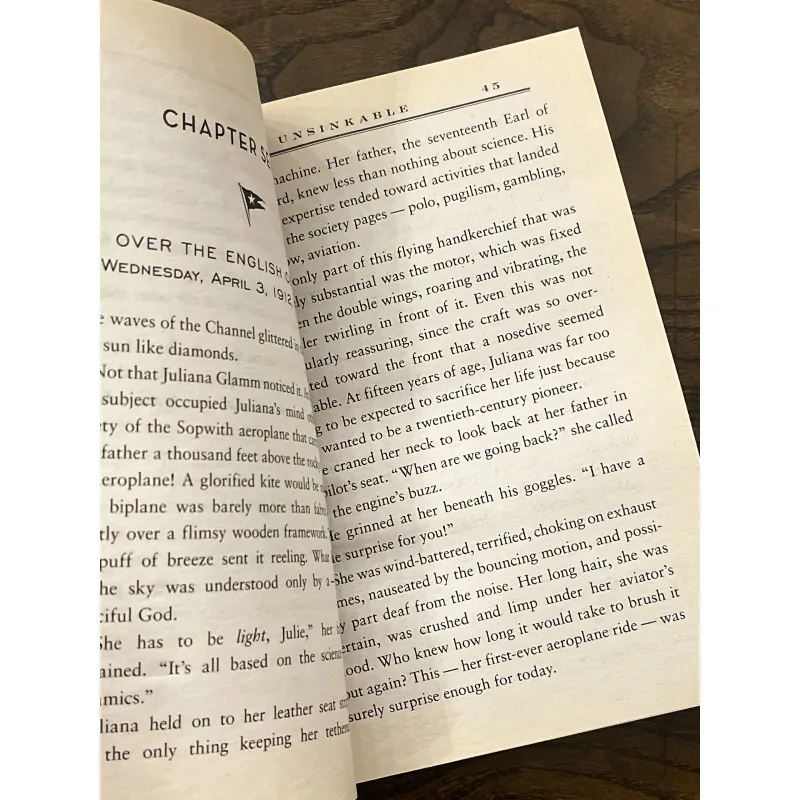 Titanic #1: Unsinkable 972837