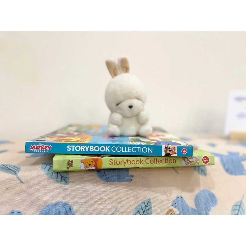 Set 2 cuốn Disney Storybook Collection 512733