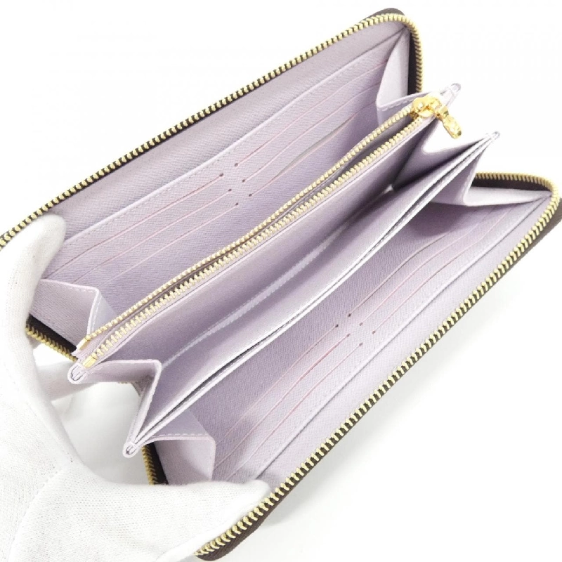 Ví Zippy Monogram Louis Vuitton M25813 621476