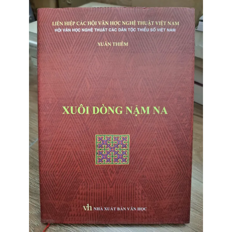 Xuôi Dòng Nậm Na - Xuân Thiêm - Thơ/Ký/Nghiên cứu 692829