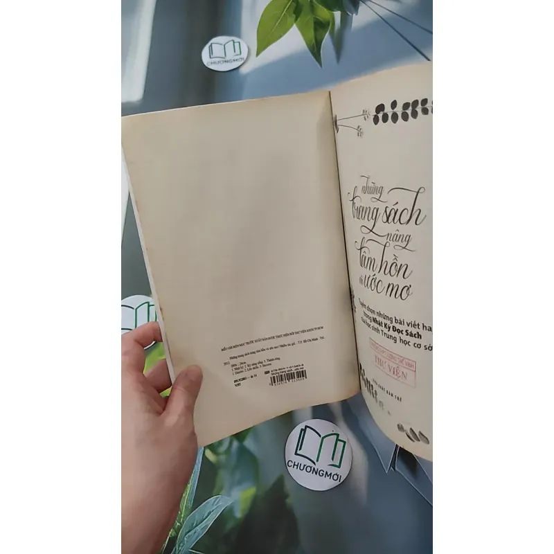 Những trang sách nâng tâm hồn và ước mơ 1018823