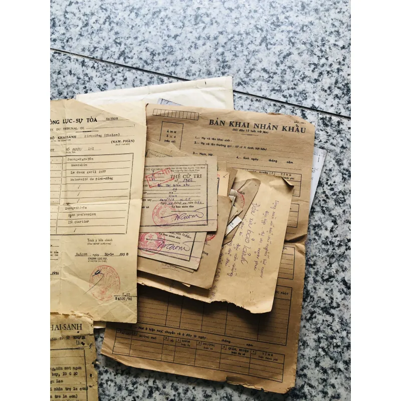Bán lô giấy tờ xưa 995211