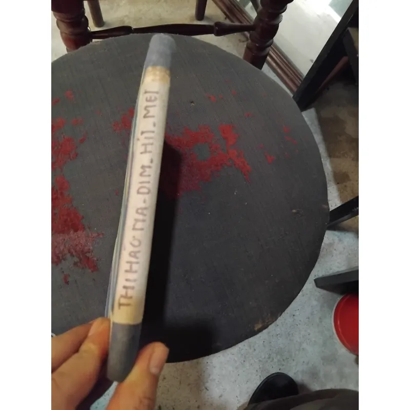 Thi hào Na dim Hit mét ( Xuân Diệu giới thiệu và dịch thơ ) 1002641