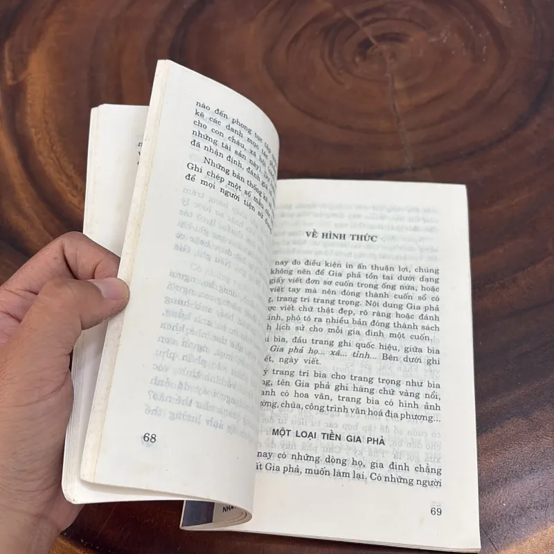 II Hướng Dẫn Viết Gia Phả - Nguyễn Quang Tiển - 2000 1020033