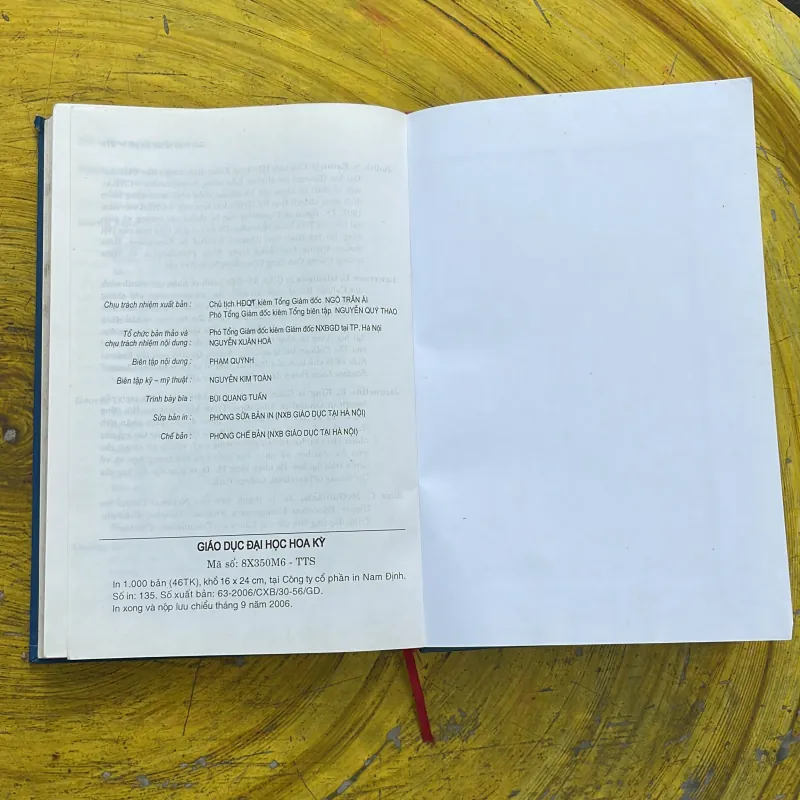 GIÁO DỤC ĐẠI HỌC HOA KỲ - bìa cứng - 2006 796777