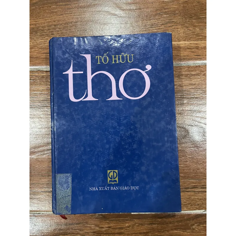Thơ Tố Hữu (10) 1003440