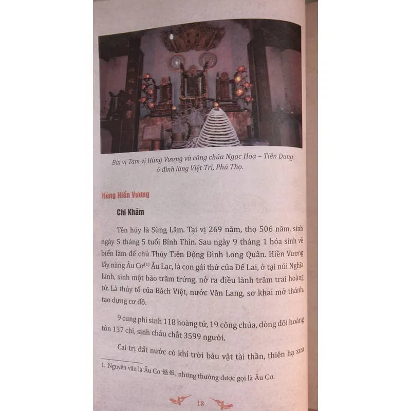Hùng Vương Thánh Tổ Ngọc Phả 709765