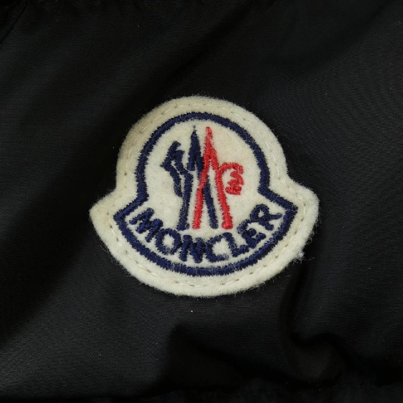 Áo khoác lông vũ MONCLER 644912