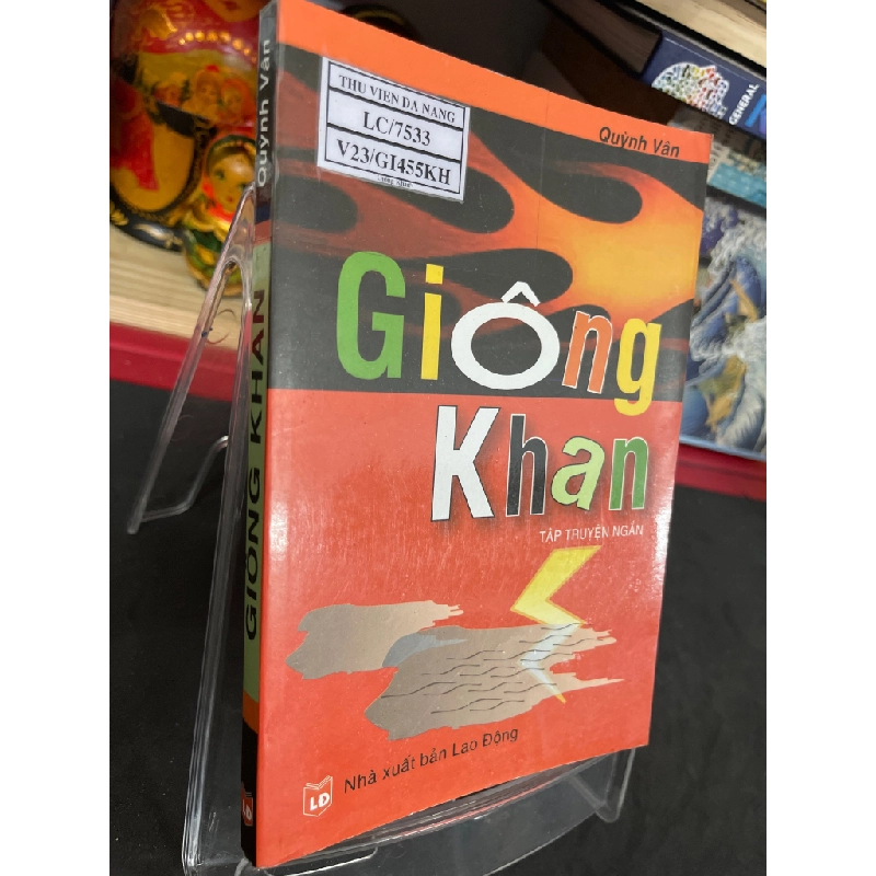 Giông khan mới 80% ố bẩn có dấu mộc và viết nhẹ trang đầu 2008 Quỳnh Vân HPB0906 SÁCH VĂN HỌC 459483