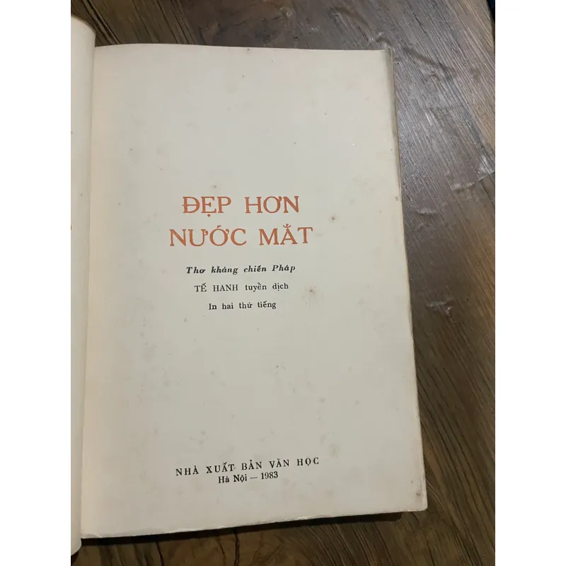 Đẹp hơn nước mắt - giấy offset - song ngữ - Văn Cao minh họa- khổ lớn- 597458