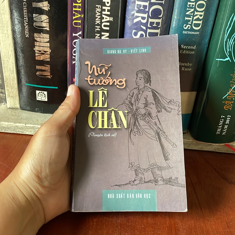 II Truyện Lịch Sử: Nữ Tướng Lê Chân - Giang Hà Vy, Viết Linh - 1998 543854