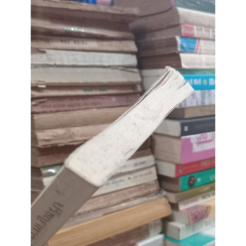 Sách tiếng Thái 1 596582