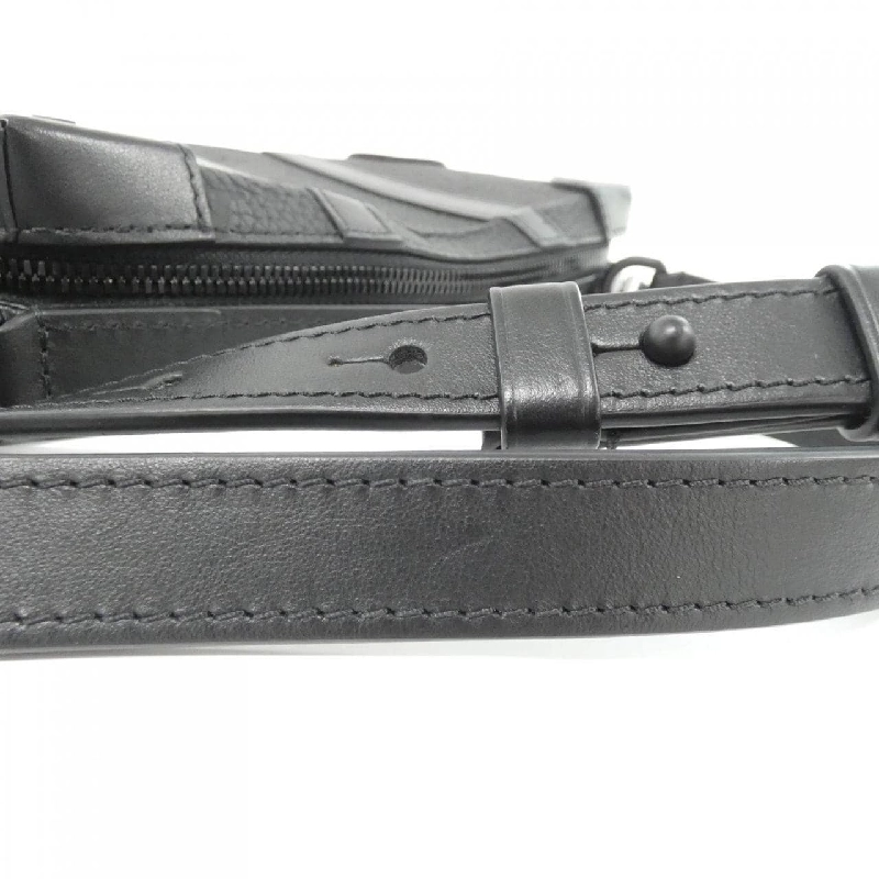 Túi đeo vai Louis Vuitton Trunk mềm Monogram M80224 612933