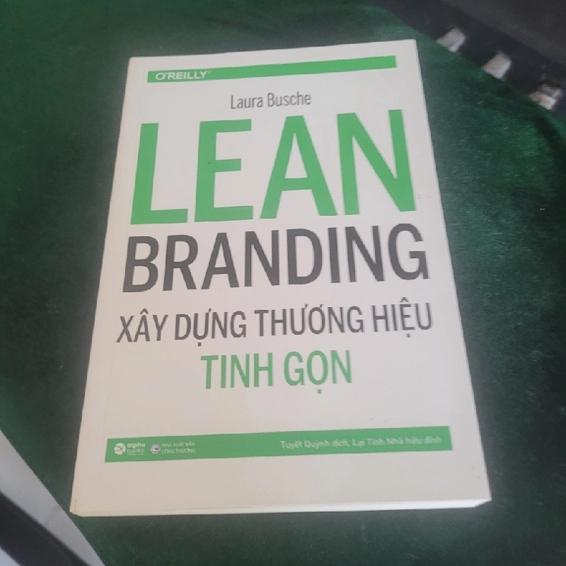Xây Dựng Thương Hiệu Tinh Gọn – Laura Busche 527961