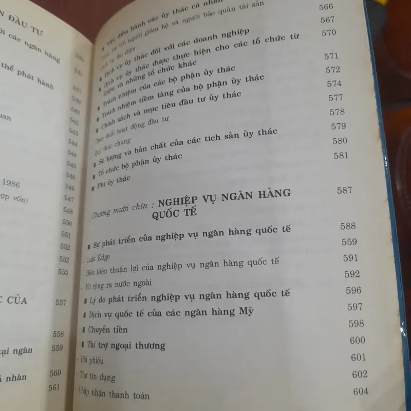 Edward W. Reed và Edward K. Gill - NGÂN HÀNG THƯƠNG MẠI 569991