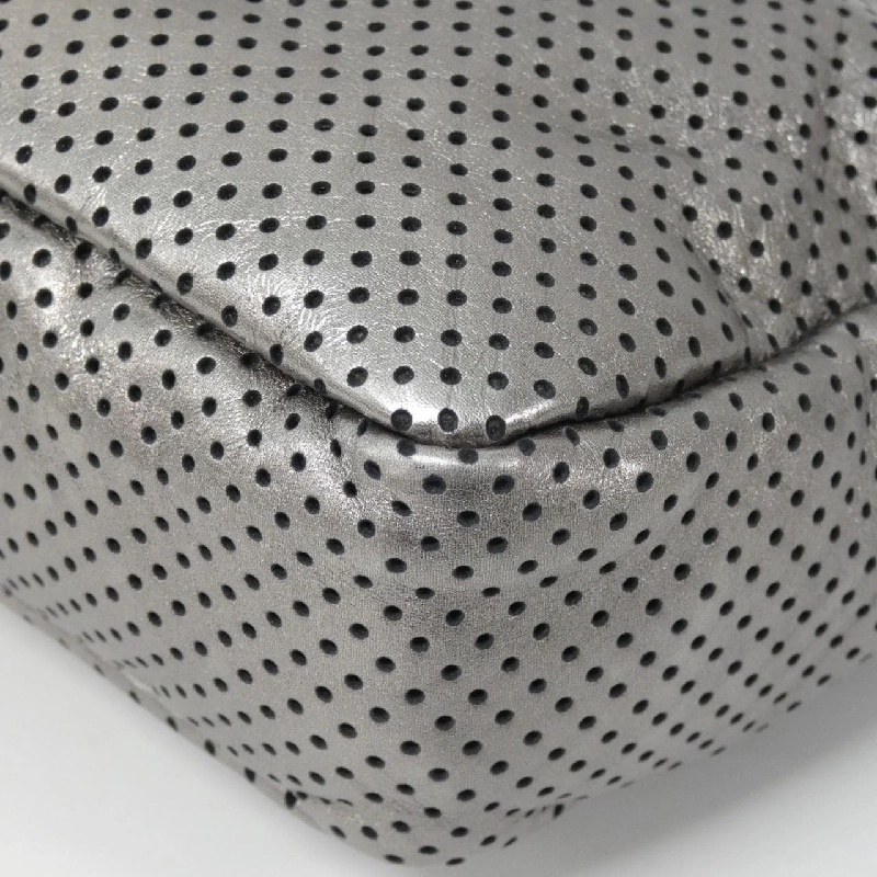 Túi xách chéo Chanel 37560 612609