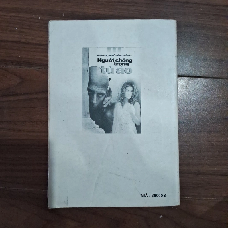 Người chồng trong tủ áo  526271