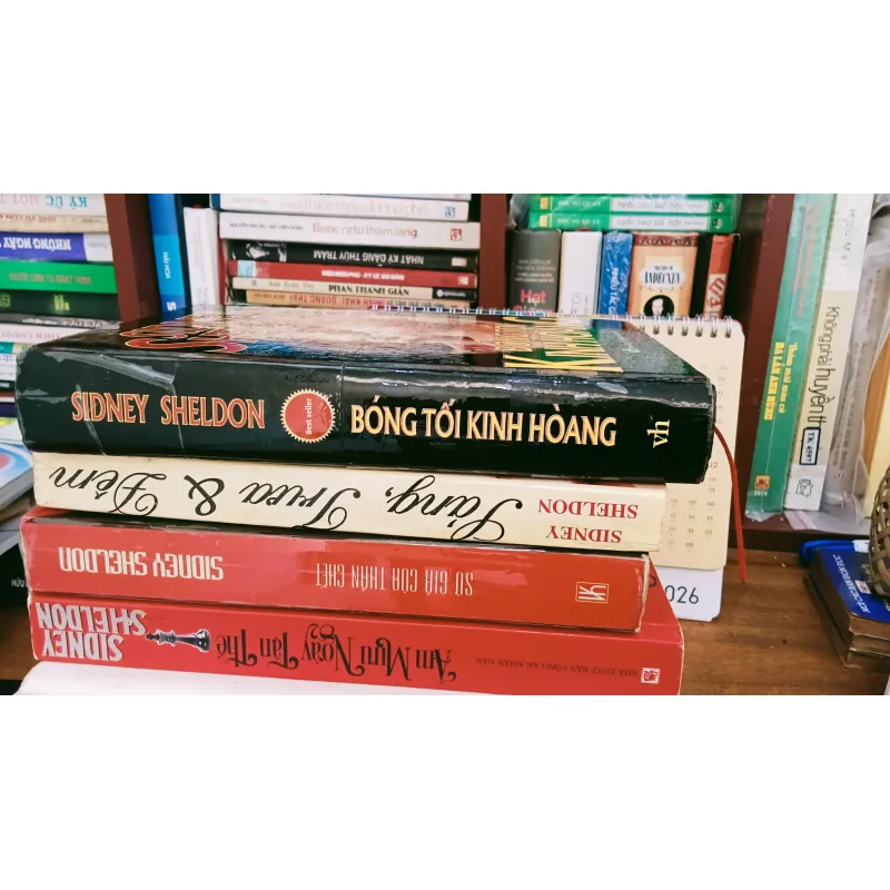 Sách Tiểu thuyết Bóng Tối Kinh Hoàng Sidney Sheldon 800033