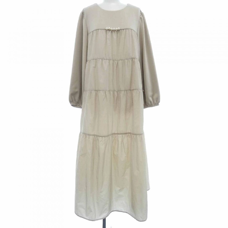 【Mã giảm giá】SUPER BEAUTY Váy liền 650393