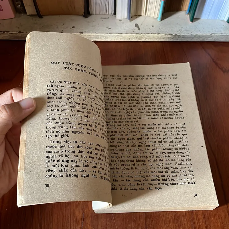 II Sách Xưa: Công Việc Làm Thơ - Xuân Diệu - 1984 576548