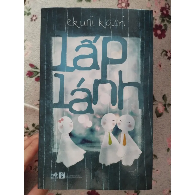 Lấp Lánh- Ekuni Kaori 714120