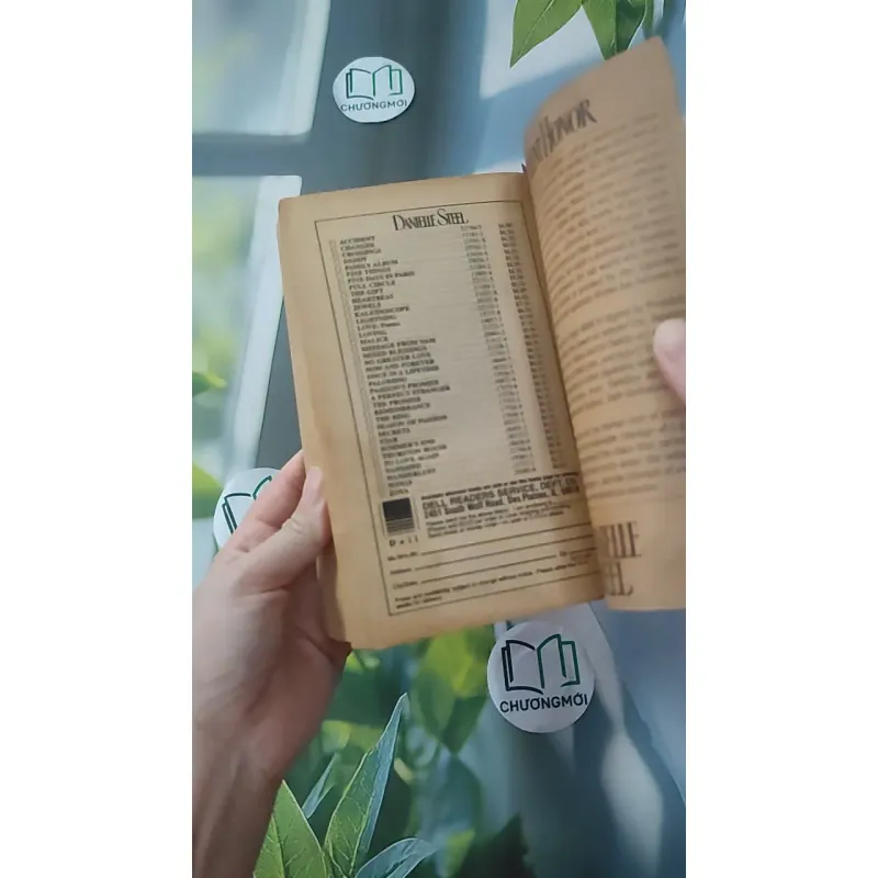 [XƯA] Silent Honor (1996) - Danielle Steel 1027485