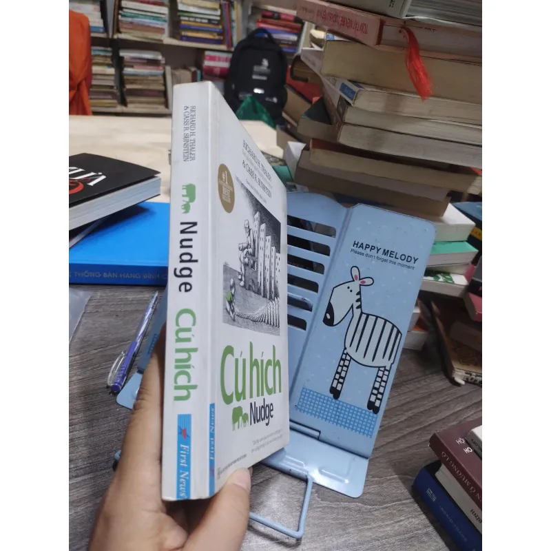Sách: Cú Hích - Nudge - Tác giả: Richard H.Thaler (A3) 601405