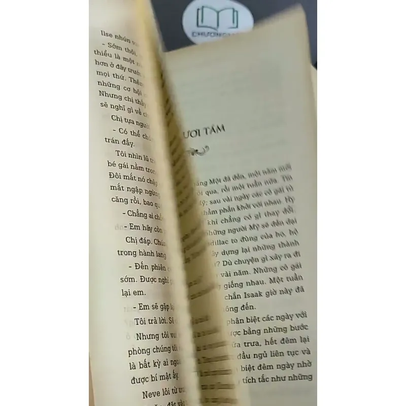 Trong Vòng Nôi Kẻ Thù (2013) - Sara Young 603333