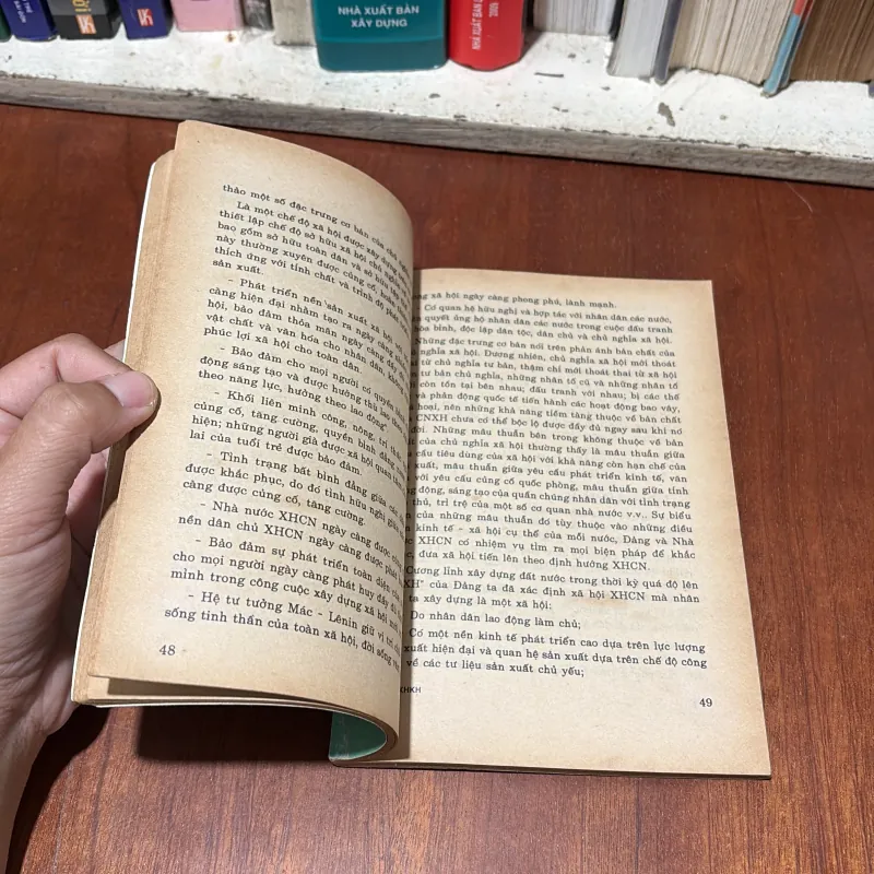 II Giáo Trình: Chủ Nghĩa Xã Hội Khoa Học - 2001 757917