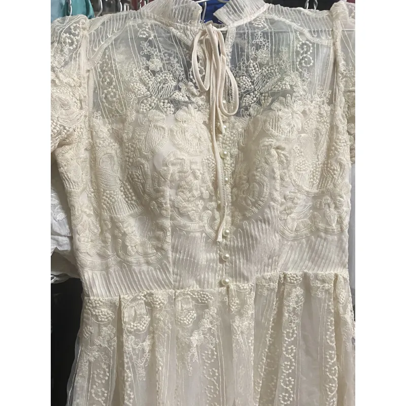 Đầm tiệc size S-M nhỏ . 46kg quay đầu 603291