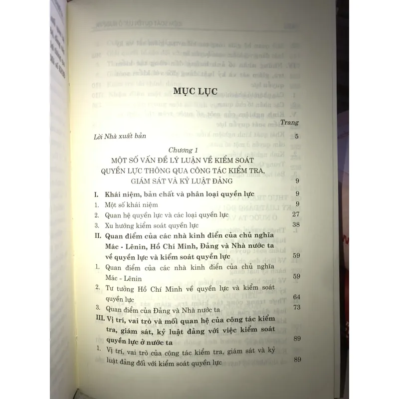 Kiểm soát quyền lực ở nước ta qua công tác kiểm tra, giám sát và kỷ luật Đảng 704312