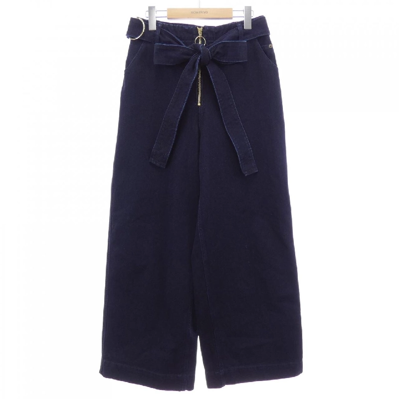 Quần jeans AKANE UTSUNOMIYA - Hàng hiệu Authentic 812996