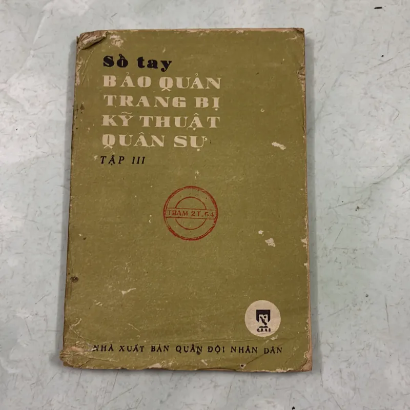 Tay bảo quản trang bị kỹ thuật quân sự (Tập 3) - 1984s 1001412