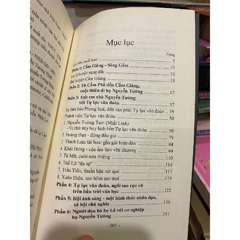 Anh em Nguyễn Tường Tam - Nhất Linh: ánh sáng và bóng tối - Khúc Hà Linh 596727