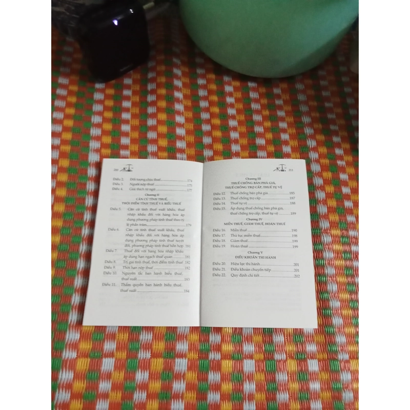 Luật Về Thuế. 527474