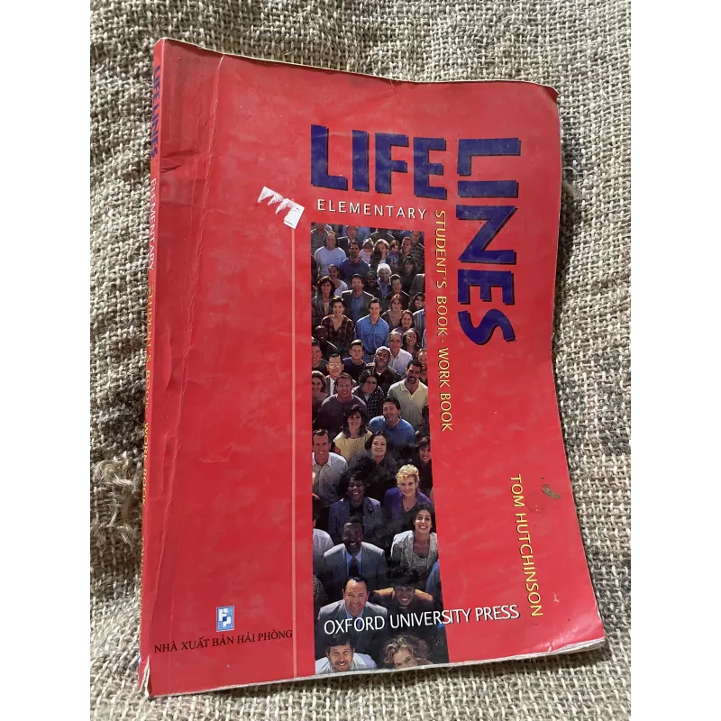 Sách LIFELINES ELEMENTARY STUDENT'S BOOK - AND WORKBOOK  1007006