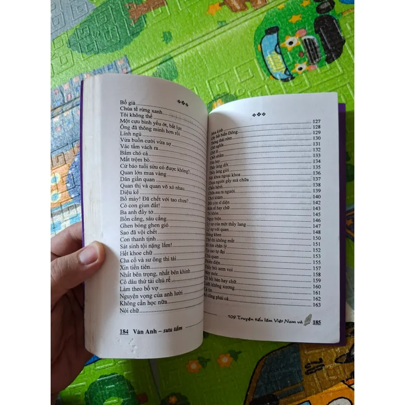 109 Truyện Tiếu Lâm Việt Nam và Thế Giới 1013596