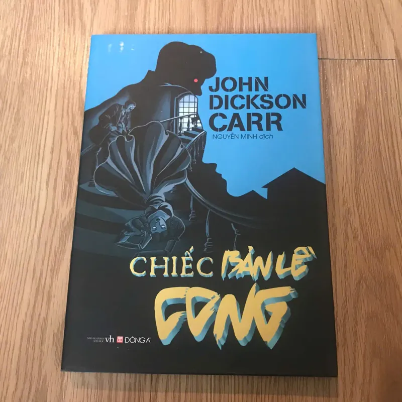 Chiếc bản lề cong - John Dickson Carr 705293