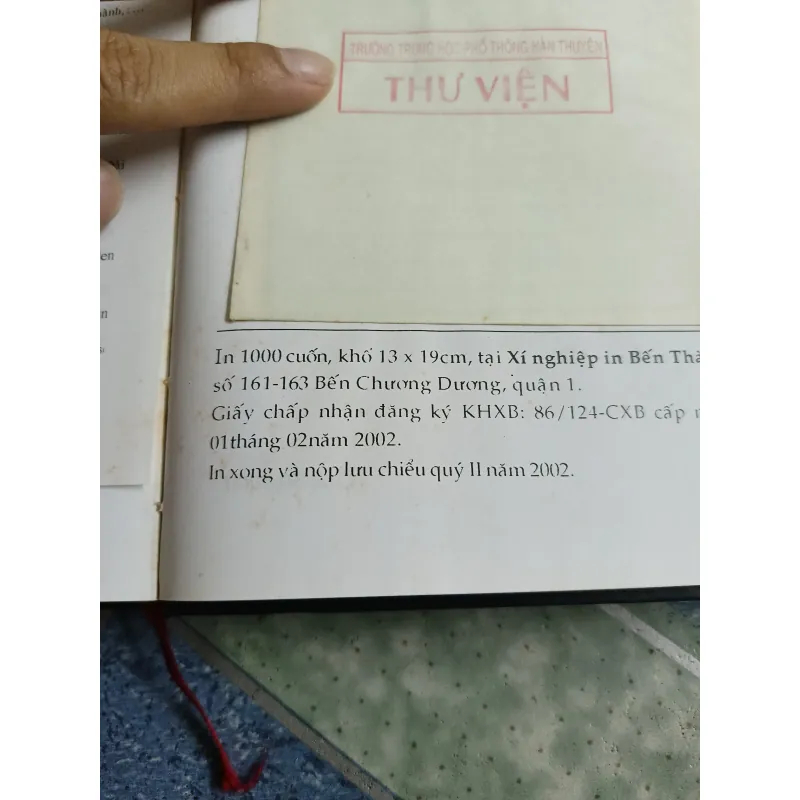 Đêm trắng của Đức Giáo Tông - Trầm Hương 561382