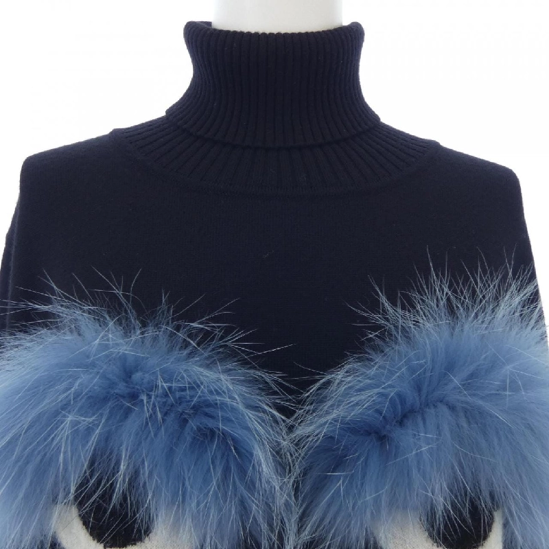 FENDI FZZ697 1WQ Áo len - Hàng hiệu Chính hãng 775773