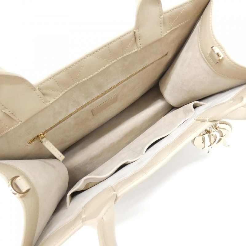 【Sản phẩm mới】Christian Dior Túi xách Dior Book Tote Medium M1324OWHP 611080