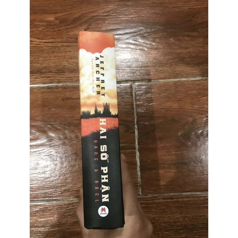 Hai số phận - Jeffrey Archer (c43) 722770