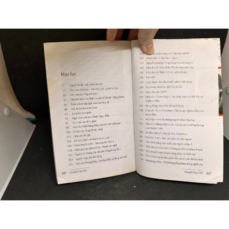 [Phiên Chợ Sách Cũ] Chuyện Làng Văn, Mới 80% (ố vàng), 2012 - Di Li H1004-SBM 1018013