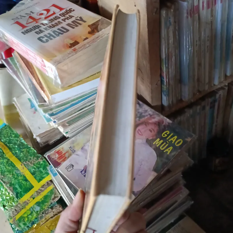 1001 nhân vật và sự kiện thế giới  1036440
