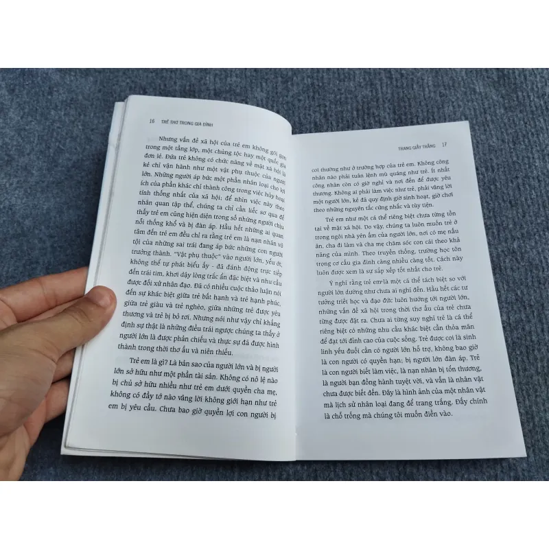 TRẺ THƠ TRONG GIA ĐÌNH - MARIA MONTESSORI 568068